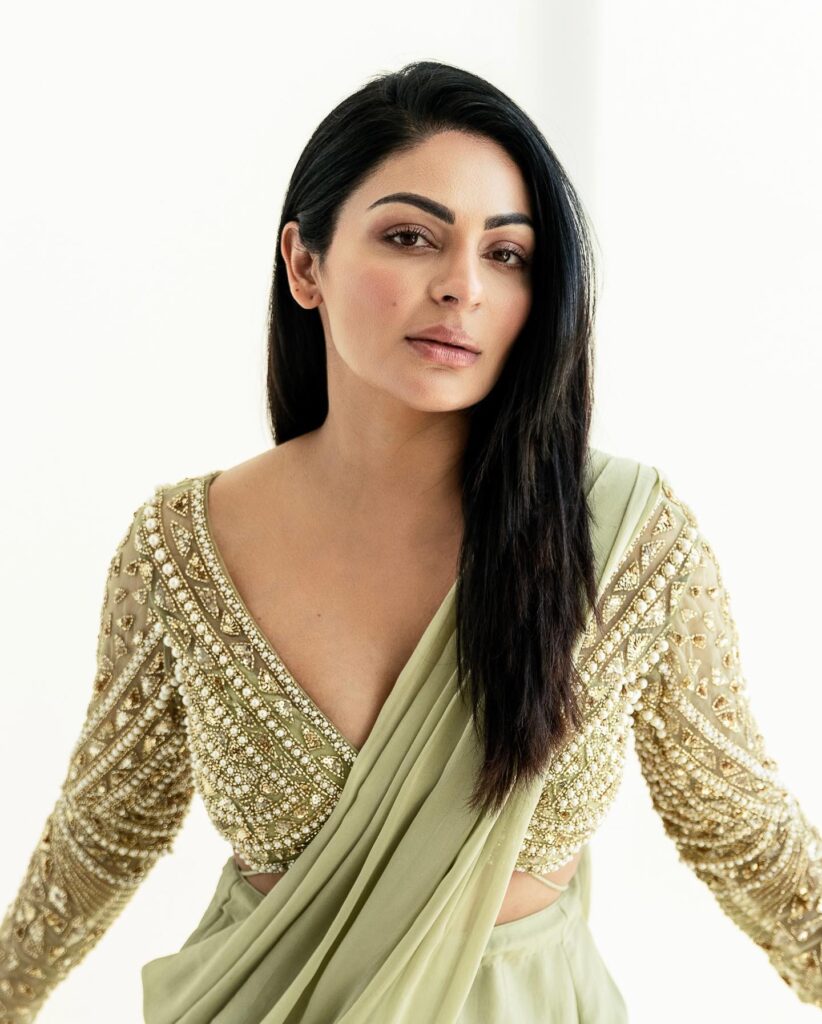 Neeru Bajwa